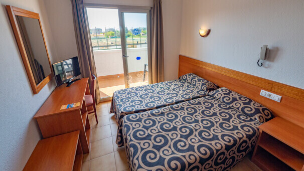 Santa Susanna Resort